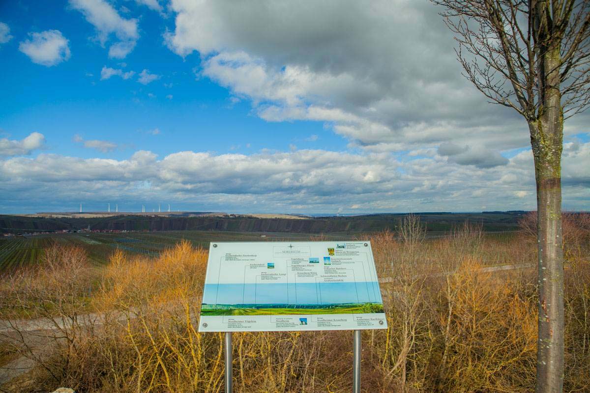 Wandern an der Volkacher Mainschleife 3 Wandern an der Volkacher Mainschleife 3