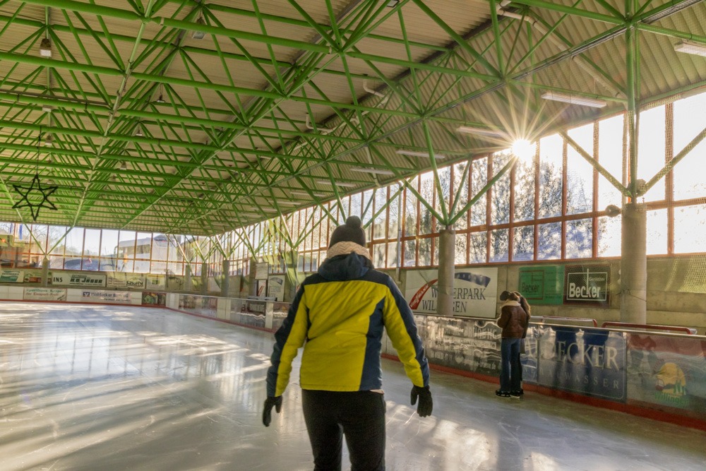 Ausflug Eissporthalle