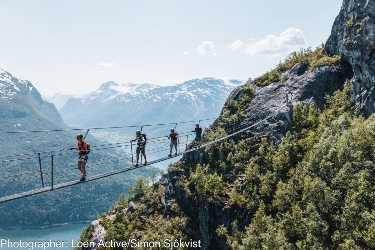 Gjølmunnebrua - Die höchste Hängebrücke der Welt 19