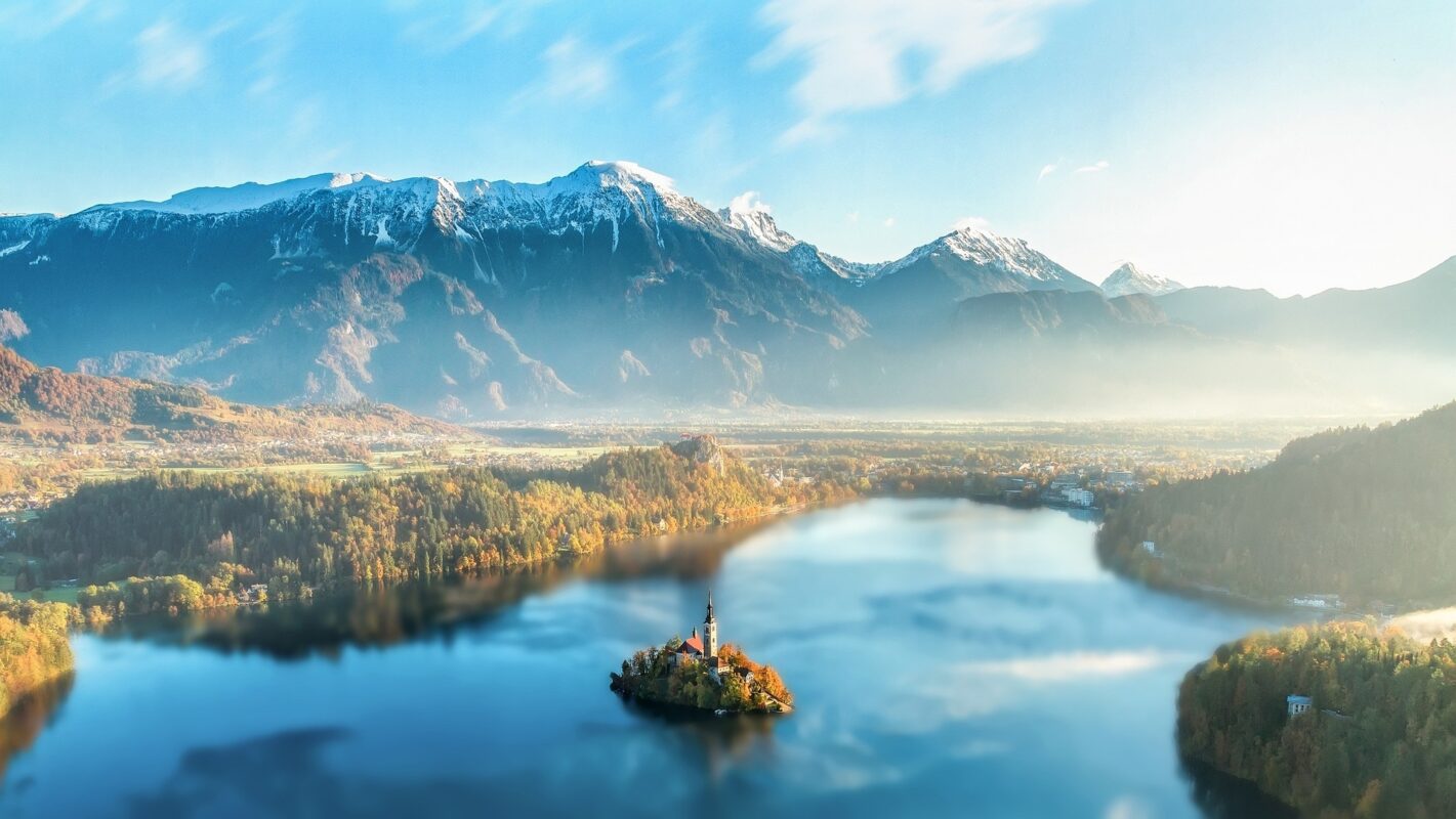 Urlaub mit Aussicht: Wie Panoramalage und Architektur zusammenwirken können 1 Urlaub mit Aussicht: Wie Panoramalage und Architektur zusammenwirken können 1