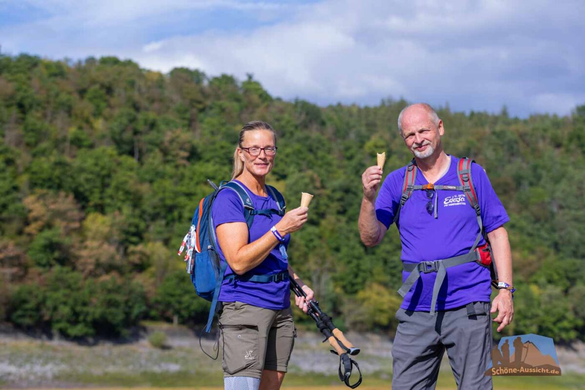 Wanderabenteuer Edersee - Wieder etwas neues entdecken! 230 Eis in Asel-Süd