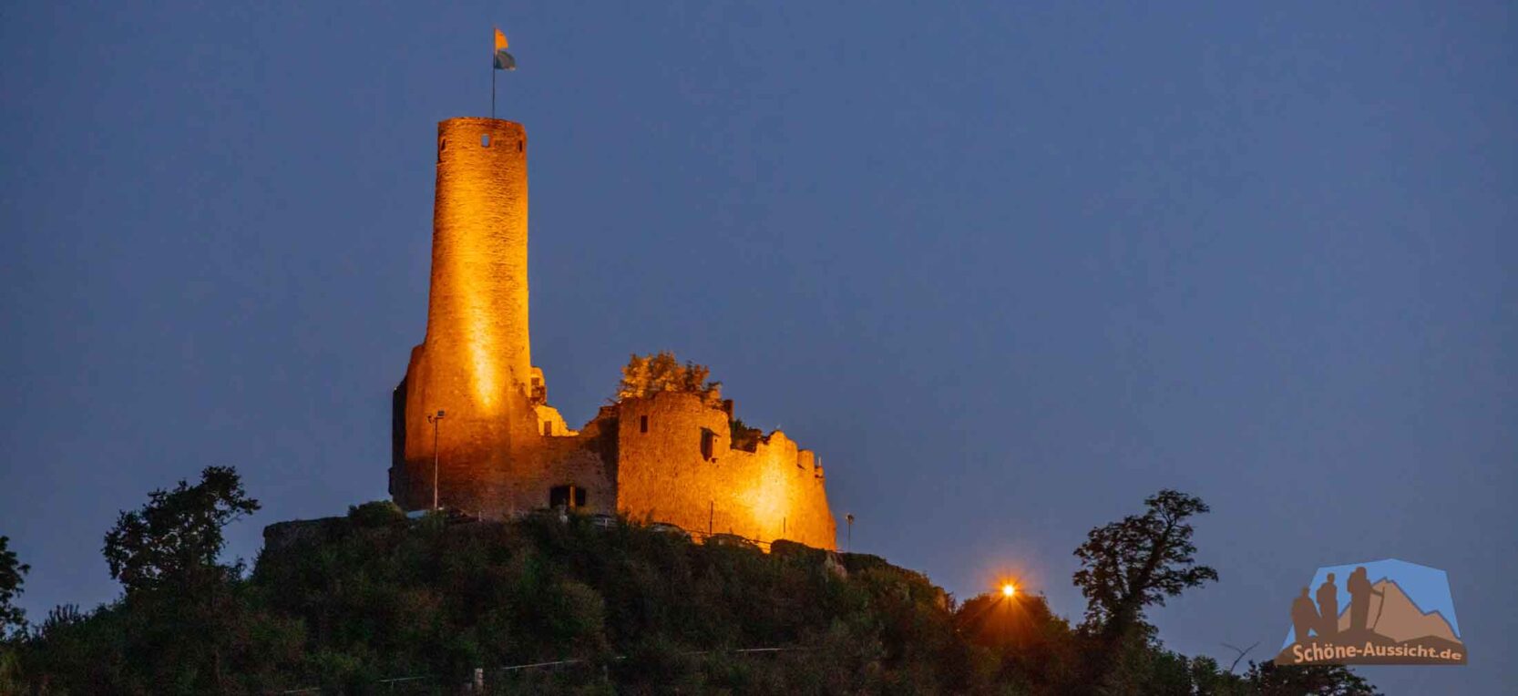 Wandern im Odenwald - Erlebt die schönsten Wege, Ausflüge und Gasthöfe 10 Der Burgensteig Bergstraße mit Karte und Etappen