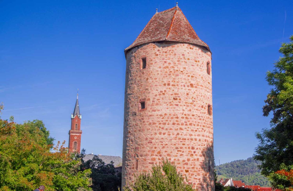 Wandern im Odenwald - Erlebt die schönsten Wege, Ausflüge und Gasthöfe 11 Wandern in Weinheim