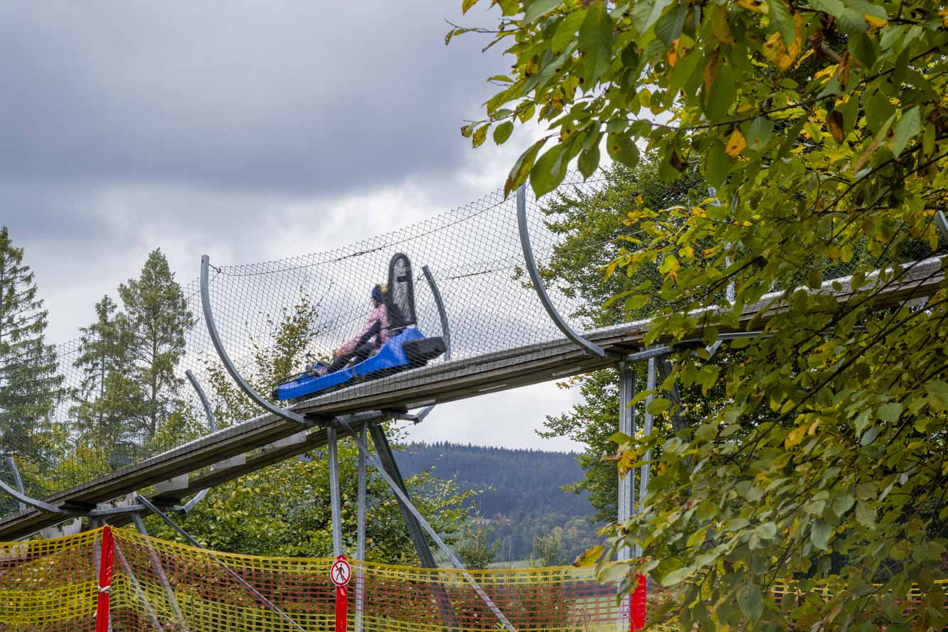 Märchenwanderweg in Bischofsgrün Kleine Tour für die Familie 7 Ochsenkopf Sommerrodelbahn - Alpine Coaster