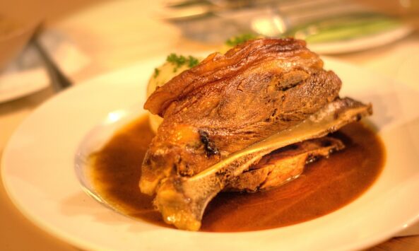 Felsenwanderung zur Sophienhöhle mit Burg Rabenstein und Einkehr 1