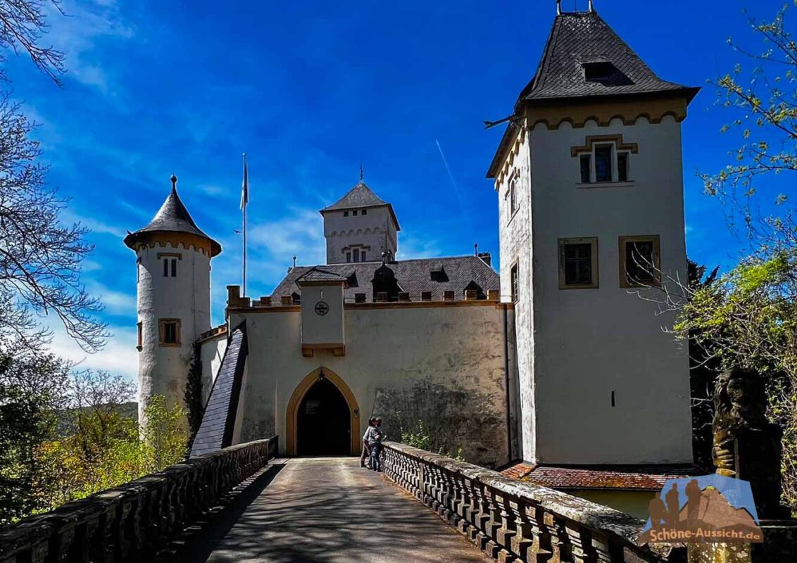 Rundwanderung Schloss Greifenstein und Femehöhle 2 Das Schloß Greifenstein